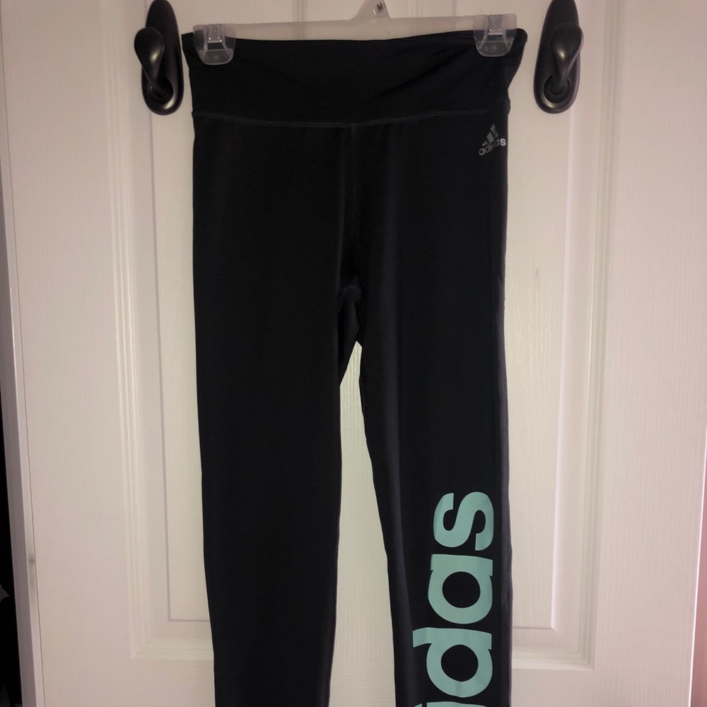 Practically brand new adidas leggings